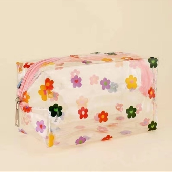 SALE💚 any 3 for $18 💚
 Accessories-Clear Flower Makeup Cosmetic Travel Bag - Picture 2 of 6